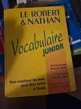 Le Robert & Nathan Vocabulaire Junior