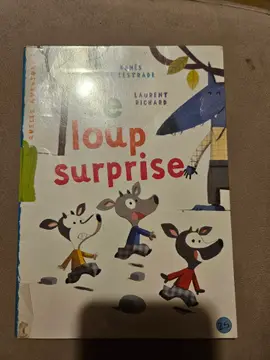 Loup surprise